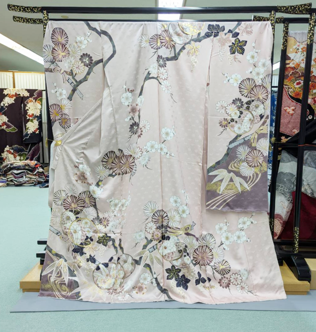 クール＆甘めかわいいのくすみカラー！