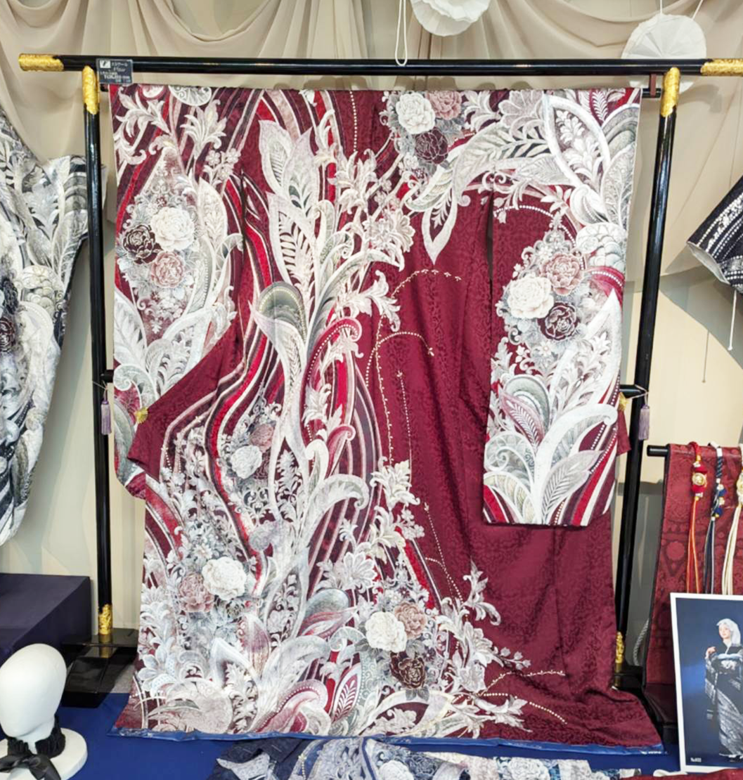 モダンかつ可愛いギャル系振袖の魅力が満載のラインナップ